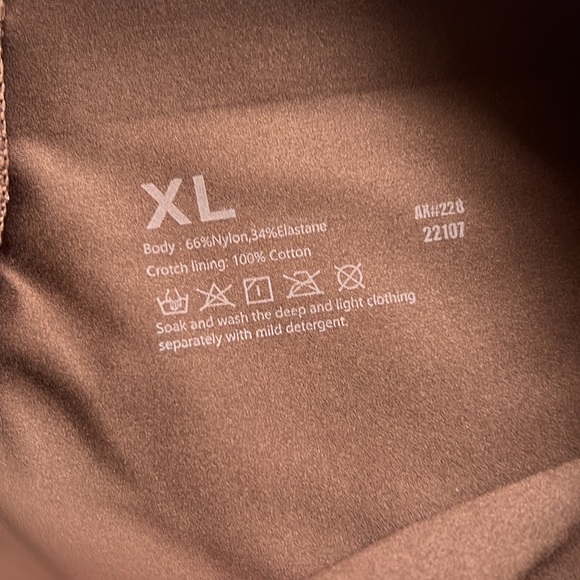 NWT ATTLADY Women Shapewear Mid-waist Shorts Body Shaper Shorts Thigh Slimmers - Picture 8 of 9